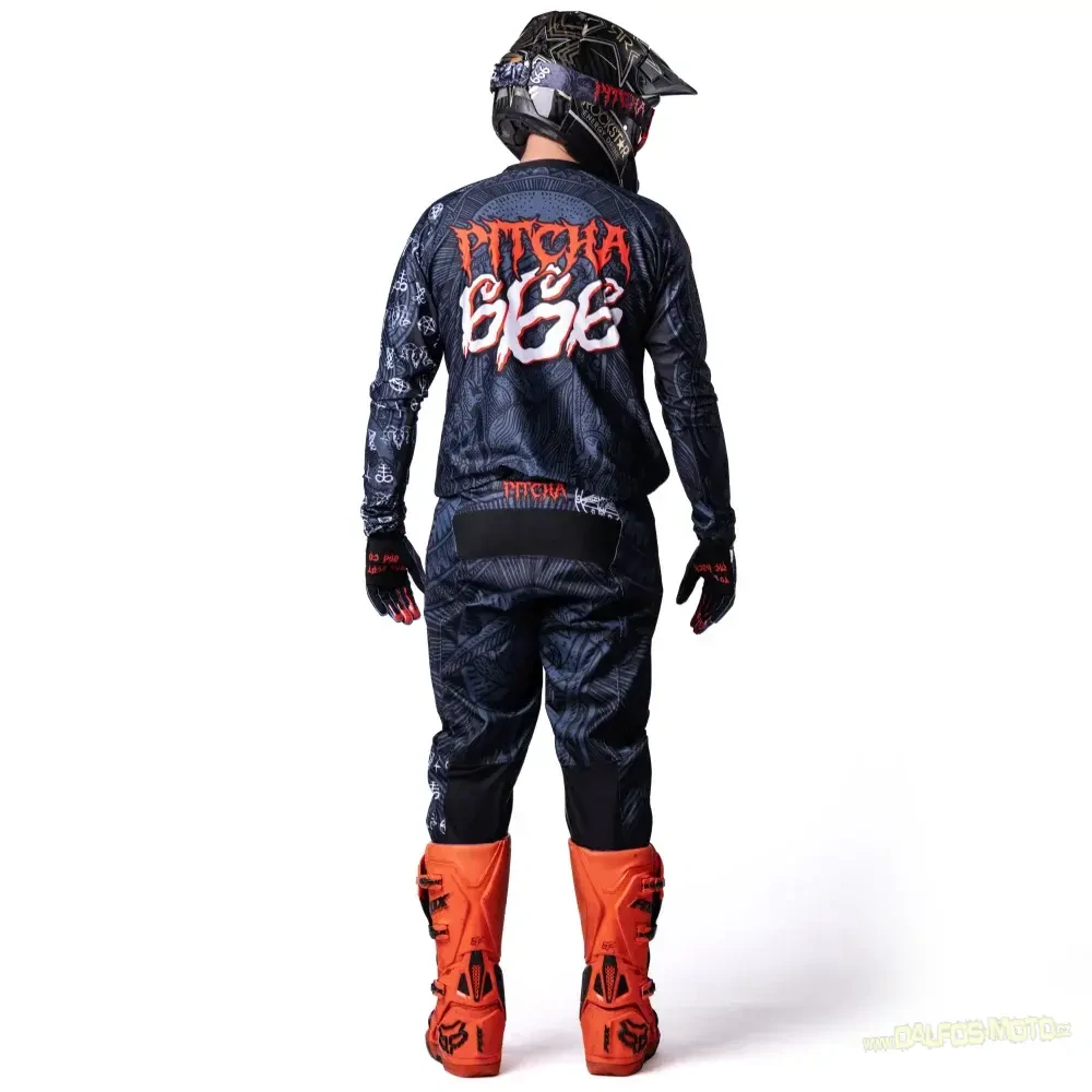Dres PITCHA SATANIST 2026 black/red