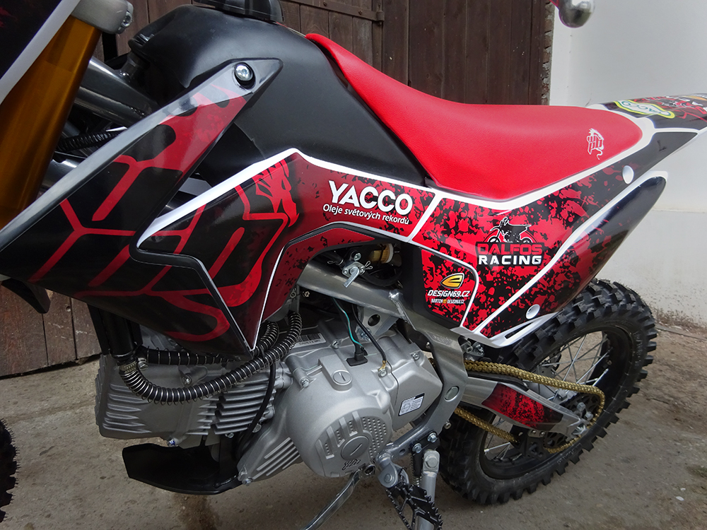 CRF110 polepy zakázkové Green