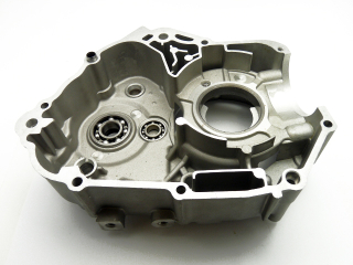 karter levý s ložisky pro motor YX 160