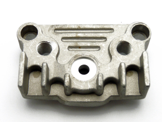 pravý kryt hlavy pro motor YX 140