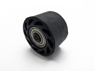 pitbike rolnička řetězu rovná, vnitřní průměr 10mm, černá
