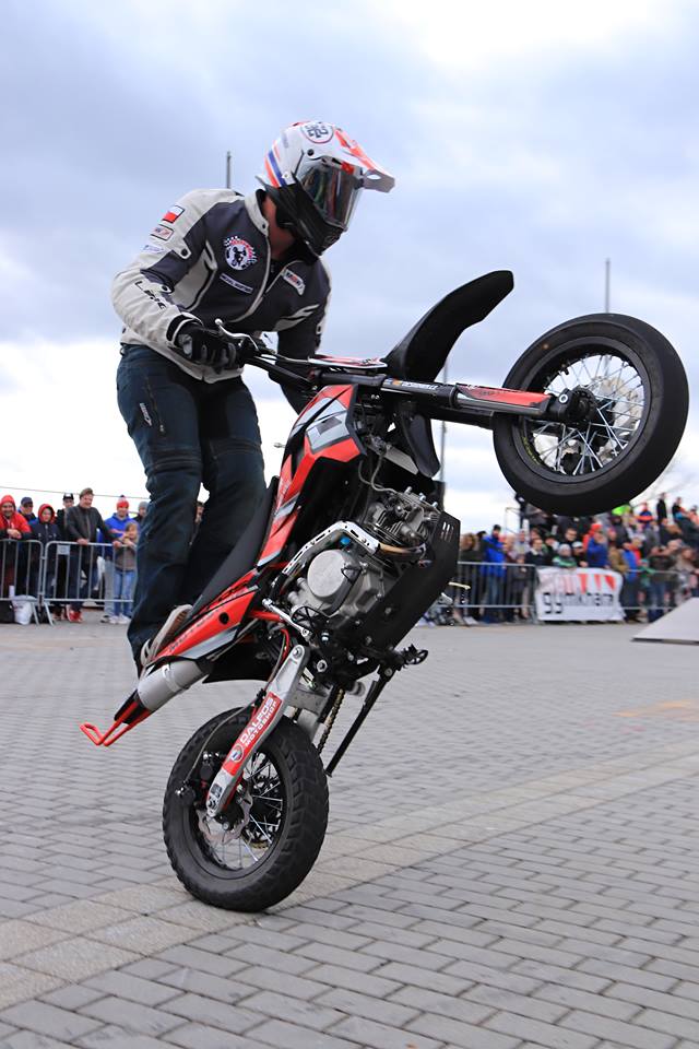 stomp motard mike