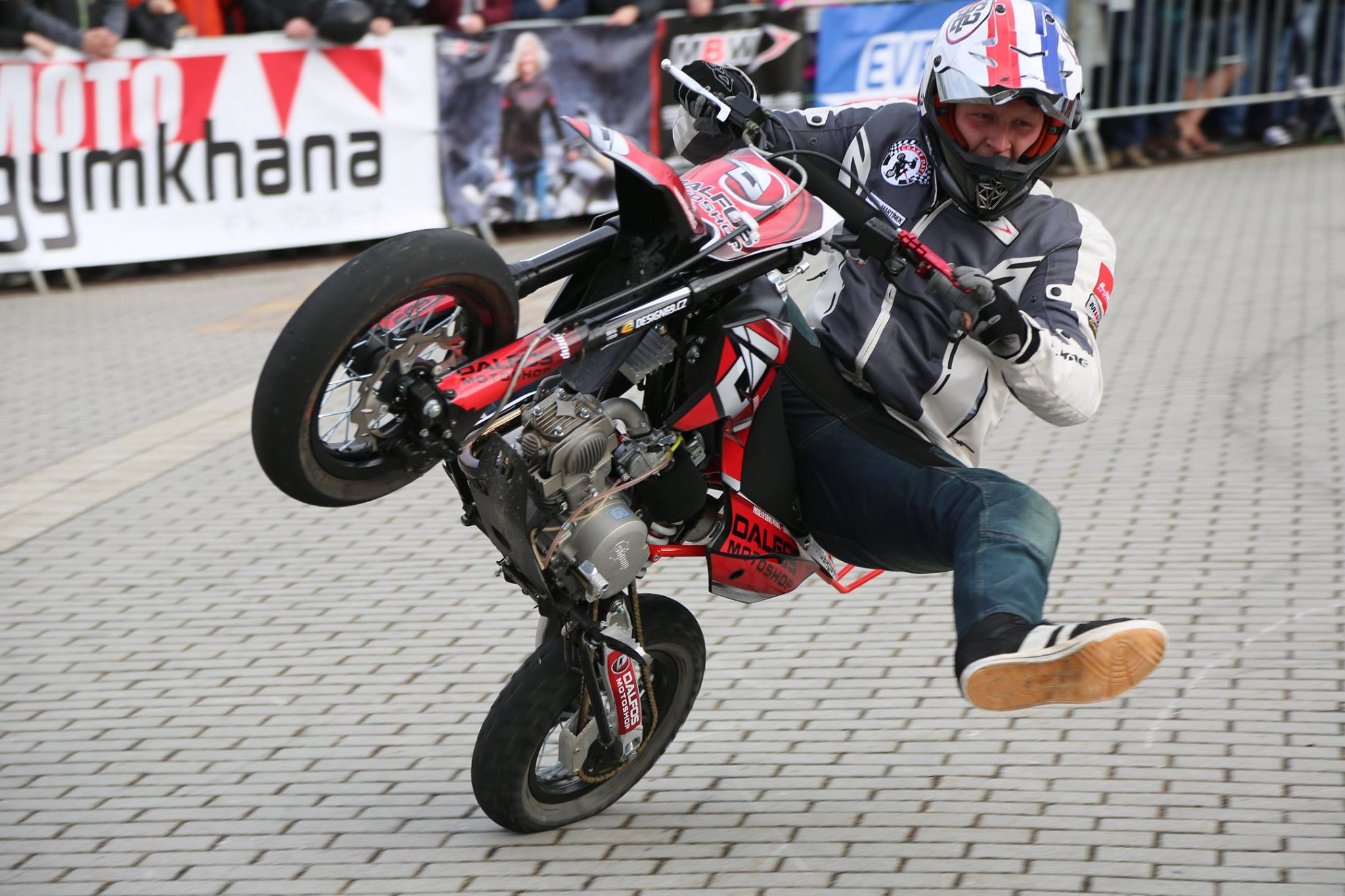 stomp motard a mike martinek