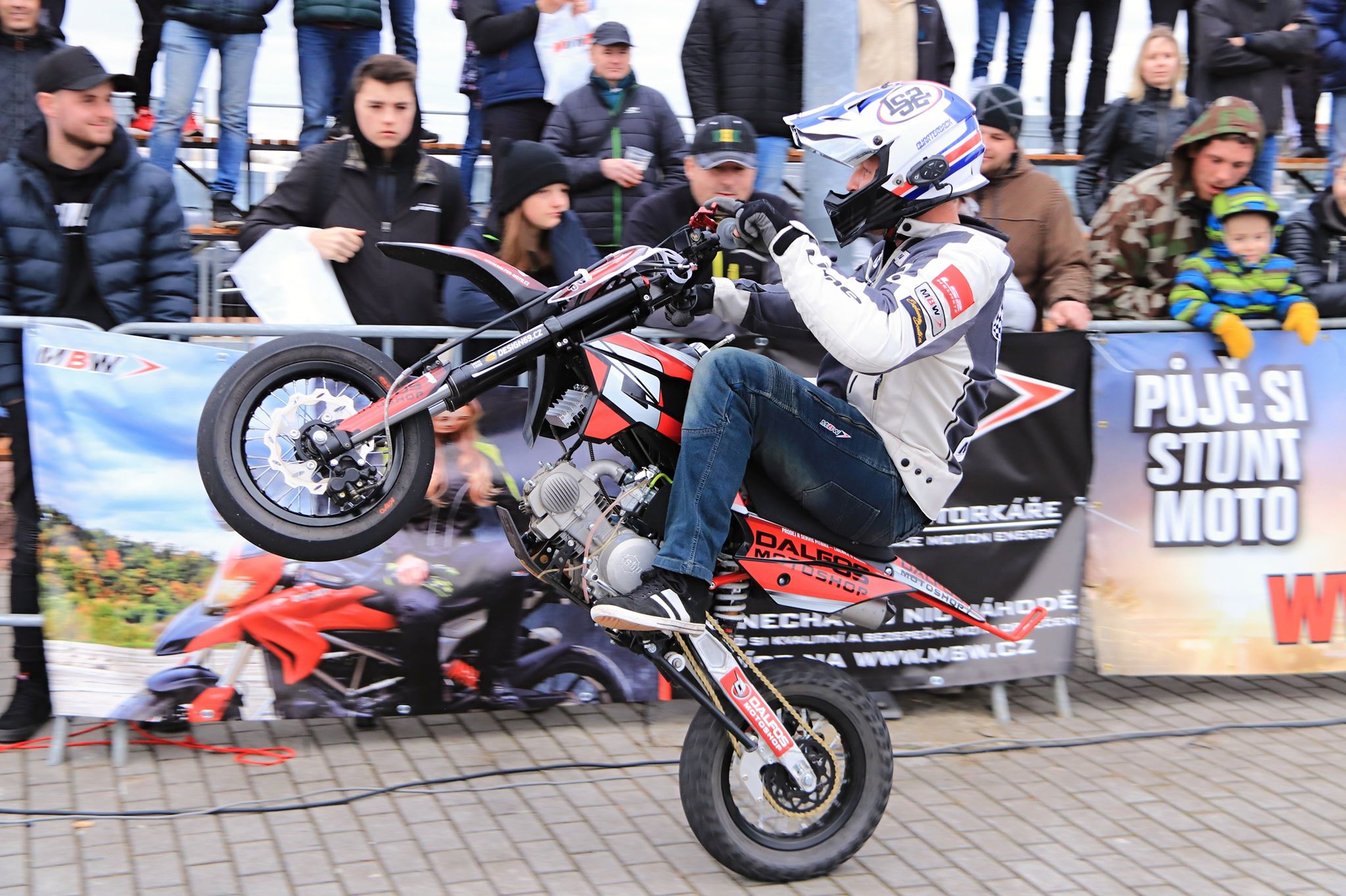 mike stomp motard